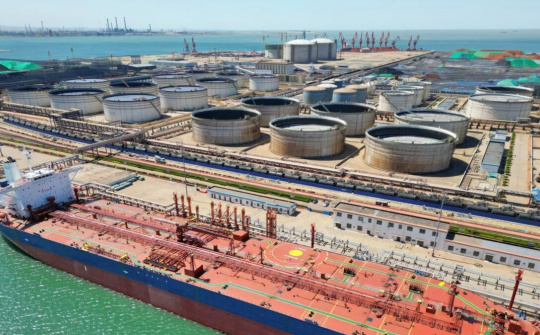 Giá xăng dầu hôm nay 17/12: Mỹ phong tỏa các tàu chở dầu ra vào Venezuela