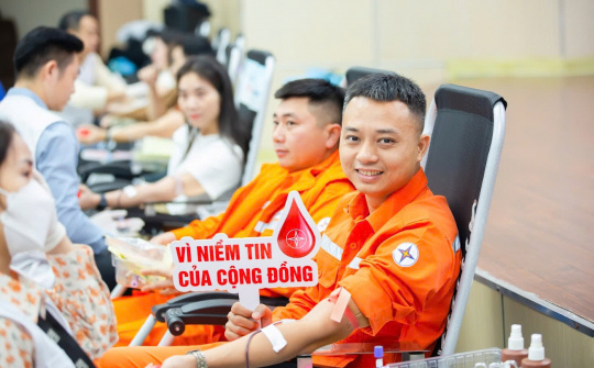 11 năm Tuần lễ hồng EVN: Hơn 105.000 đơn vị máu trao gửi sự sống
