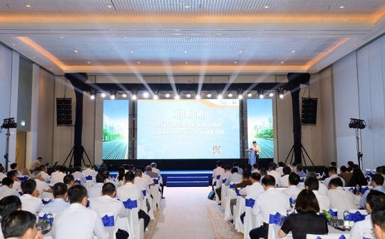 Petrolimex đẩy mạnh kinh doanh nhiên liệu mức 5 và xây dựng kế hoạch năm 2026