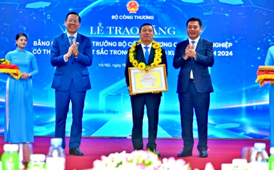 Tổng công ty May 10  được Bộ Công Thương vinh danh là doanh nghiệp xuất khẩu uy tín 2025