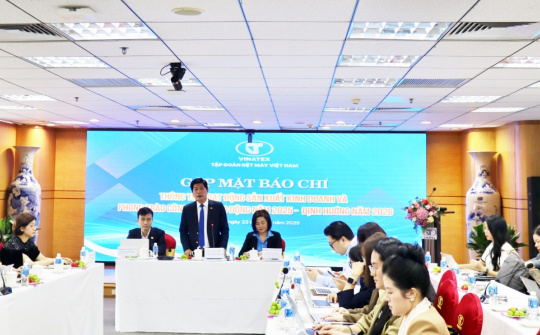 Tập trung cải thiện hiệu suất của tất cả các nguồn lực hiện có năm 2026 Tập đoàn Dệt may Việt Nam đặt mục tiêu doanh thu hợp nhất là 20.000 tỷ đồng