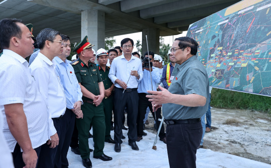 Thủ tướng yêu cầu thông xe toàn tuyến cao tốc Châu Đốc - Cần Thơ - Sóc Trăng vào ngày 30/6/2026