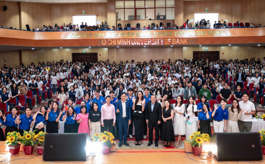 Home Credit đưa kiến thức tài chính đến gần hơn với phụ nữ và sinh viên