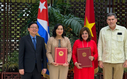 Việt Nam - Cuba: Củng cố và thúc đẩy hợp tác kinh tế sâu rộng