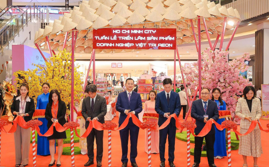 AEON mở rộng kết nối và hỗ trợ thúc đẩy tiêu thụ hàng Việt