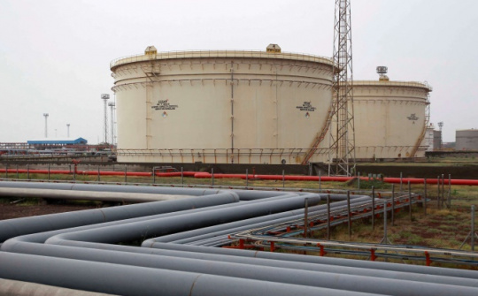 Giá xăng dầu hôm nay 4/12: Tăng nhẹ trước những rủi ro về nguồn cung