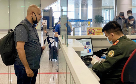 Bổ sung 41 cửa khẩu quốc tế cho phép người nước ngoài xuất, nhập cảnh bằng thị thực điện tử