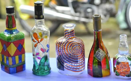 Nghiên cứu quá trình tạo xốp của vật liệu xốp từ thủy tinh thải trong giai đoạn bắt đầu biến dạng và nở phồng