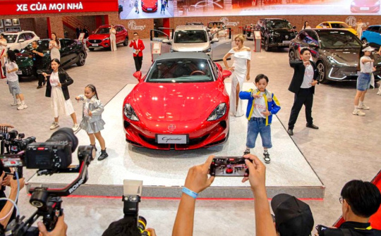 Ô tô Hàng Xanh (HAX) muốn đẩy nhanh kế hoạch niêm yết mảng xe MG