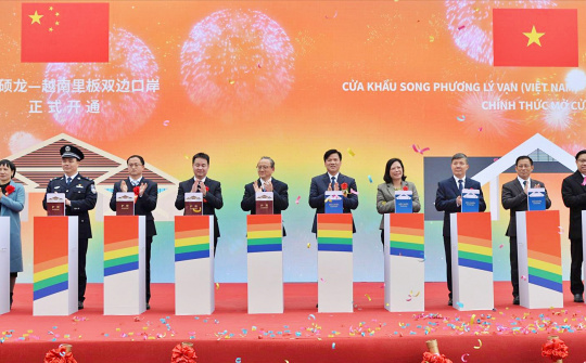 Mở cửa khẩu song phương Lý Vạn (Cao Bằng) - Thạc Long (Quảng Tây, Trung Quốc)