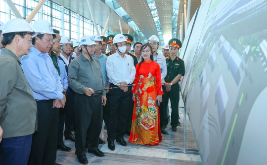 Nhà ga T3 Cảng hàng không Tân Sơn Nhất phấn đấu vượt tiến độ, đưa vào khai thác dịp 30/4/2025