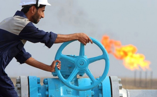 Kịch bản nào cho giá dầu thô năm nay?