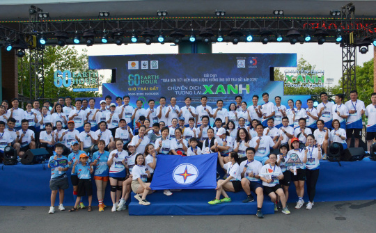 EVNSPC: Nhiều hoạt động thiết thực, ý nghĩa hưởng ứng Chiến dịch Giờ Trái đất 2025
