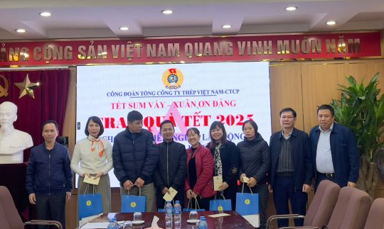 Trao quà tết 2025 cho đoàn viên, người lao động Công ty CP Kim khí Hà Nội – VNSTEEL