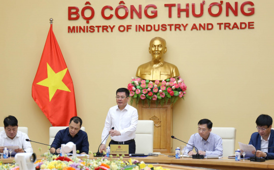 Bộ trưởng Nguyễn Hồng Diên chủ trì cuộc họp với các địa phương về thực hiện Dự án Đường dây 500 kV Lào Cai - Vĩnh Yên