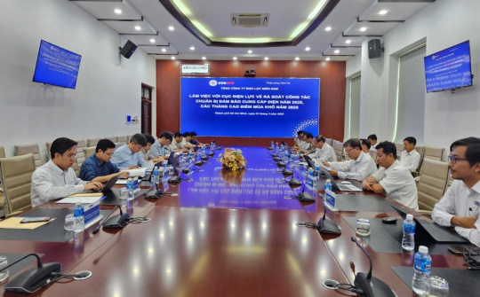 Bộ Công Thương làm việc với EVNSPC về công tác bảo đảm cung cấp điện năm 2025
