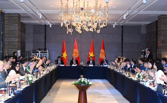 Nhiều tiềm năng hợp tác kinh tế, thương mại và năng lượng giữa Việt Nam - Kyrgyzstan