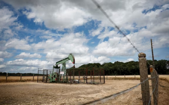 Giá xăng dầu hôm nay 8/3: Tăng nhẹ trở lại