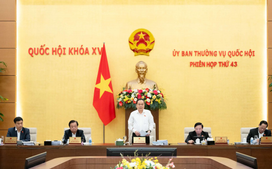 Phiên họp thứ 44 của Ủy ban Thường vụ Quốc hội sẽ diễn ra trong 8,5 ngày