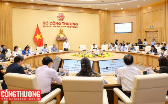 Bộ Công Thương tổ chức Hội nghị hỗ trợ doanh nghiệp tháo gỡ khó khăn trong bối cảnh Hoa Kỳ áp dụng thuế đối ứng