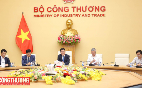 Tập đoàn Hàn Quốc muốn phát triển dự án điện khí LNG tại Nghệ An, Thanh Hoá