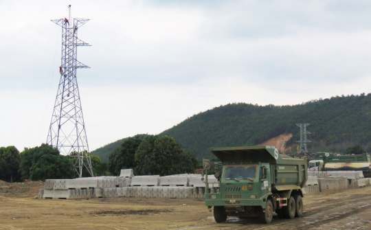 Trước 30/4/2025, hoàn thành di dời đường điện cao thế phục vụ xây dựng 3.000km đường bộ cao tốc