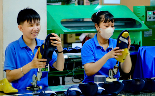 Biti's hé lộ cách nhà máy 43 năm tuổi "chuyển mình" nhờ mô hình Lean