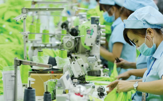 Khơi thông nguồn lực, tạo đòn bẩy cho doanh nghiệp chuyển đổi xanh