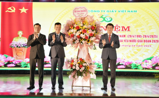 Tổng công ty Giấy Việt Nam chung sức đồng lòng viết tiếp những trang sử mới