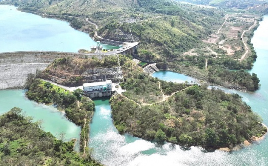 Thuỷ điện Buôn Tua Srah chủ động điều tiết nước cấp cho vùng hạ du