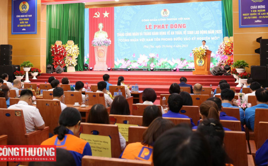 Bộ trưởng Nguyễn Hồng Diên: Tiếp tục nâng cao chất lượng, hiệu quả hoạt động Tháng Công nhân, Tháng An toàn vệ sinh lao động