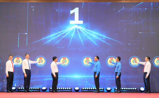 Supe Lâm Thao tổ chức thành công Lễ phát động Tháng Công nhân và Tháng hành động về An toàn vệ sinh lao động năm 2025