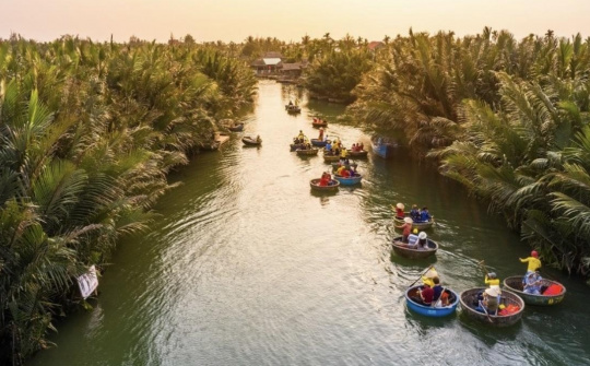 Kinh nghiệm phát triển du lịch đường sông trên thế giới và bài học cho Việt Nam