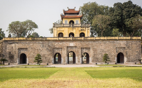 Yếu tố ảnh hưởng tới phát triển chương trình du lịch xanh của các doanh nghiệp lữ hành tại Hà Nội