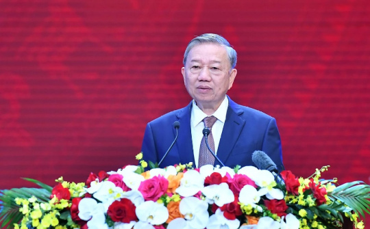 Vươn mình trong hội nhập quốc tế