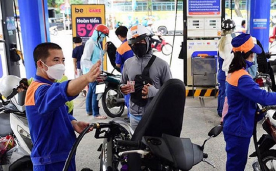 Giá xăng dầu hôm nay 3/4: Tiếp tục tăng trong 3 kỳ điều chỉnh liên tiếp