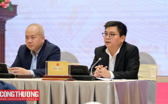 Chính phủ đang tích cực tiếp xúc và đàm phán với Hoa Kỳ