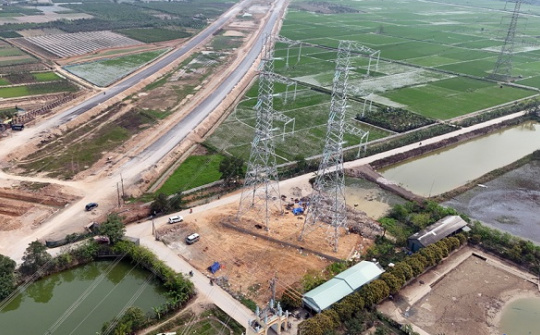 Đóng điện thành công đường dây 500kV Phố Nối - Thường Tín, đẩy nhanh tiến độ Vành đai 4 vùng Thủ đô