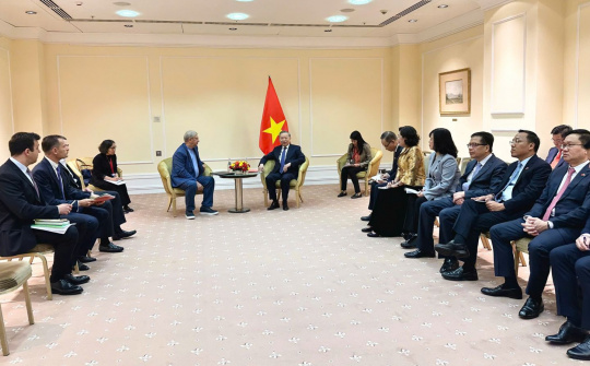 Thứ trưởng Nguyễn Hoàng Long tháp tùng Tổng Bí thư Tô Lâm trong các hoạt động thăm chính thức Liên bang Nga