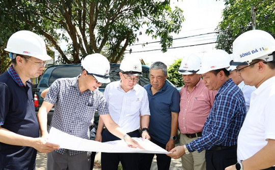 Hoàn thành giai đoạn 1 thi công đoạn tuyến đi chung 6 mạch của Dự án đường dây 500/220kV Nho Quan - Phủ Lý - Thường Tín