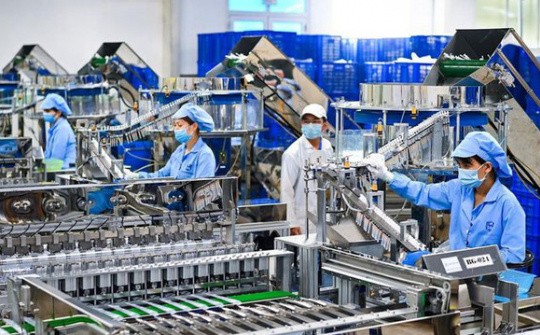 Khắc phục hạn chế, tiếp tục tạo môi trường đầu tư kinh doanh thuận lợi cho doanh nghiệp