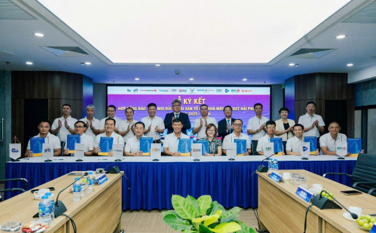 PJICO - Nhà bảo hiểm chính cho siêu tổ hợp sản xuất ô tô VINFAST