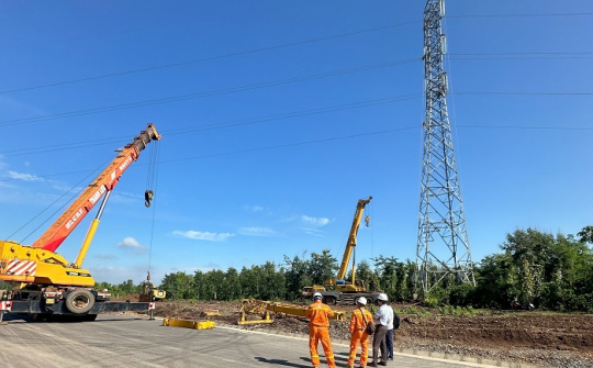 Truyền tải điện Đắk Lắk phối hợp đảm bảo tiến độ thi công đường tránh phía Đông TP. Buôn Ma Thuột