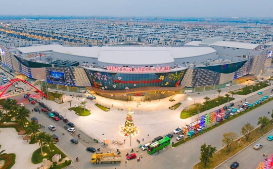 Đón 49 triệu lượt khách hàng, Vincom Retail (VRE) báo lãi quý 1 gần 1.200 tỷ đồng