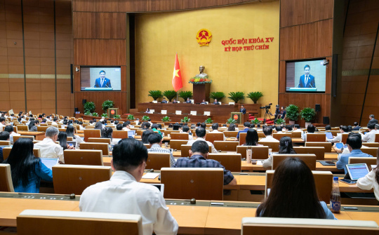 Luật hóa trách nhiệm của sàn thương mại điện tử trong kiểm soát chất lượng hàng hóa