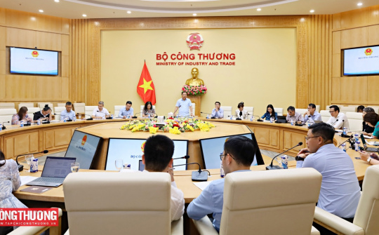 Thúc đẩy xây dựng và triển khai các dự án chuyển đổi năng lượng công bằng (JETP)