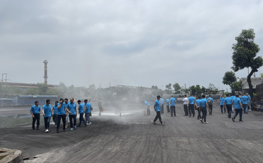 Công đoàn TCty Thép Việt Nam – CTCP: Tập huấn ATVSLĐ khu vực miền Trung và trao quà cho người lao động Thép Đà Nẵng