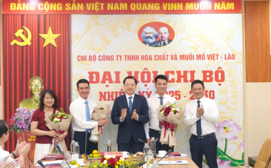 Công ty TNHH Hóa chất và Muối mỏ Việt - Lào tổ chức thành công Đại hội Chi bộ nhiệm kỳ 2025-2030