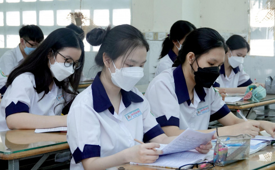 Hướng dẫn quy đổi tương đương điểm trúng tuyển và ngưỡng đầu vào các phương thức xét tuyển đại học