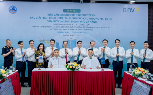 Đà Nẵng ký kết hợp tác với BIDV phát triển Khu thương mại tự do